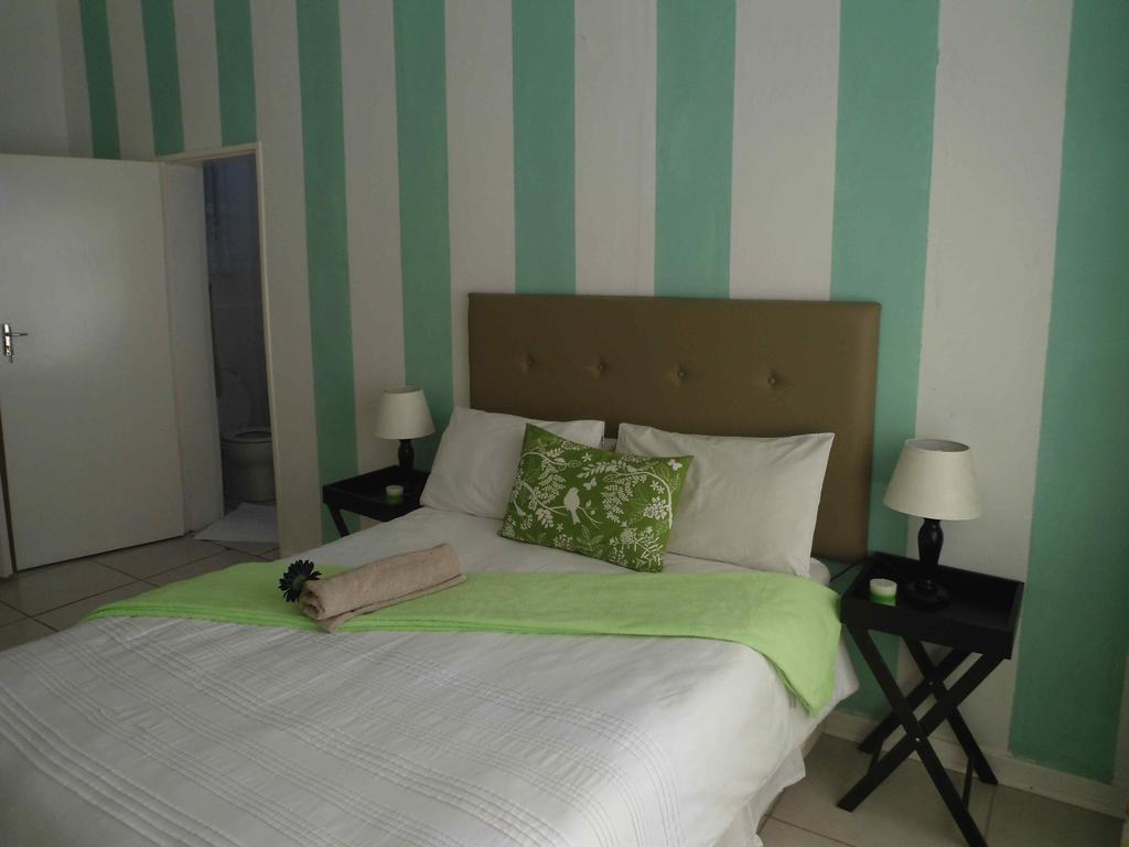 Robin Nest Guest House Newcastle Bagian luar foto